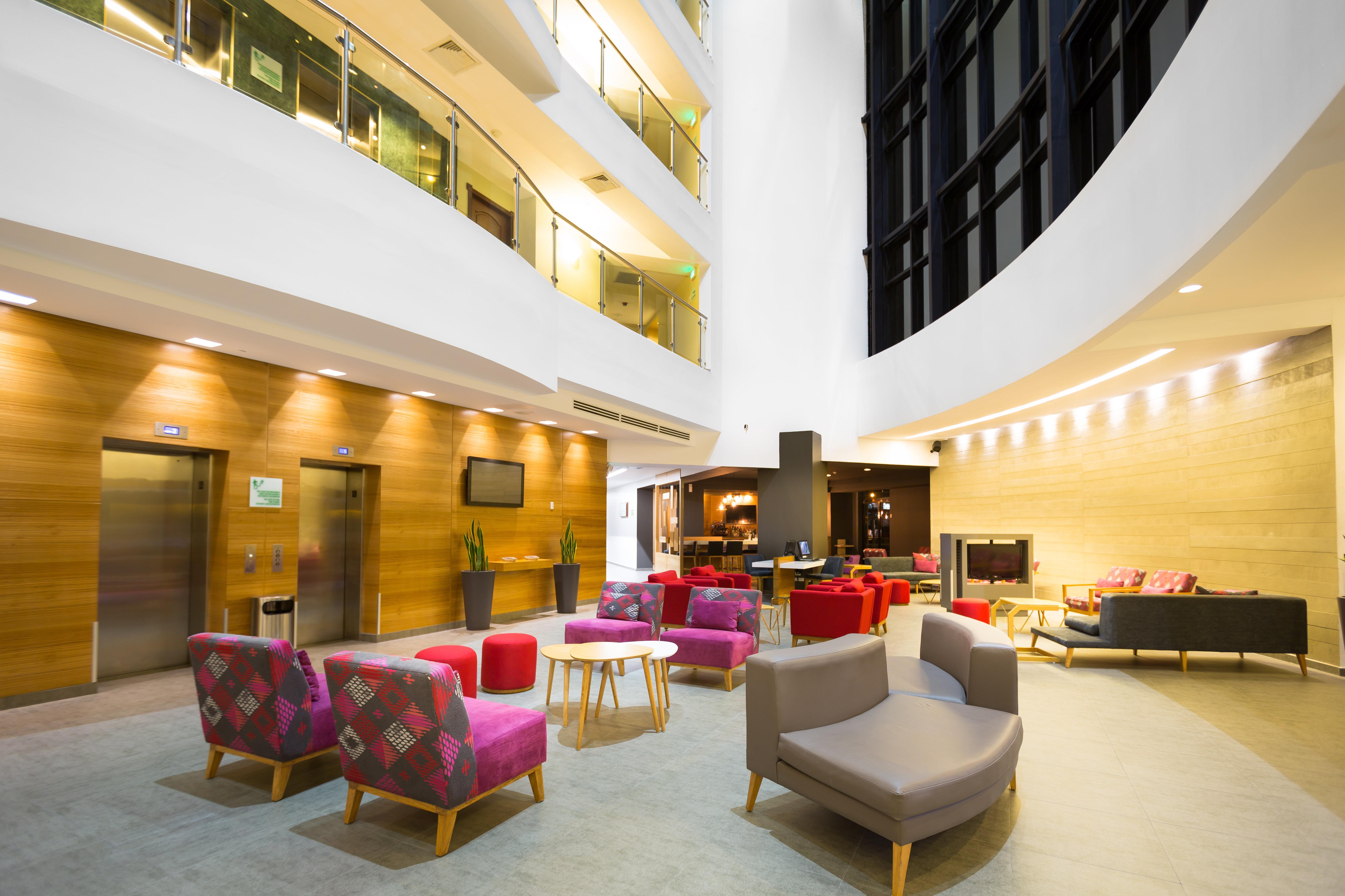 Holiday Inn San Salvador By Ihg Eksteriør billede